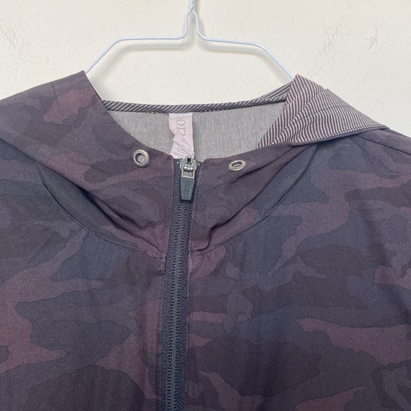 Vuori Lightweight Zip Up Jacket Medium - Picture 4 of 11